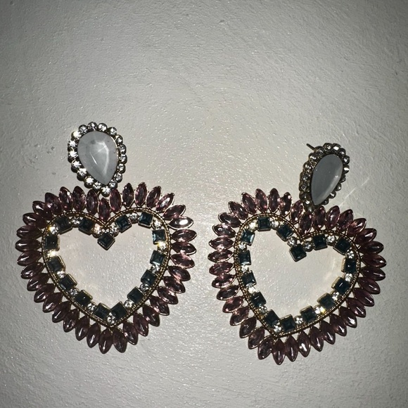Jewelry - Heart-Shaped Pink Crystal Drop Earrings - Designer Style